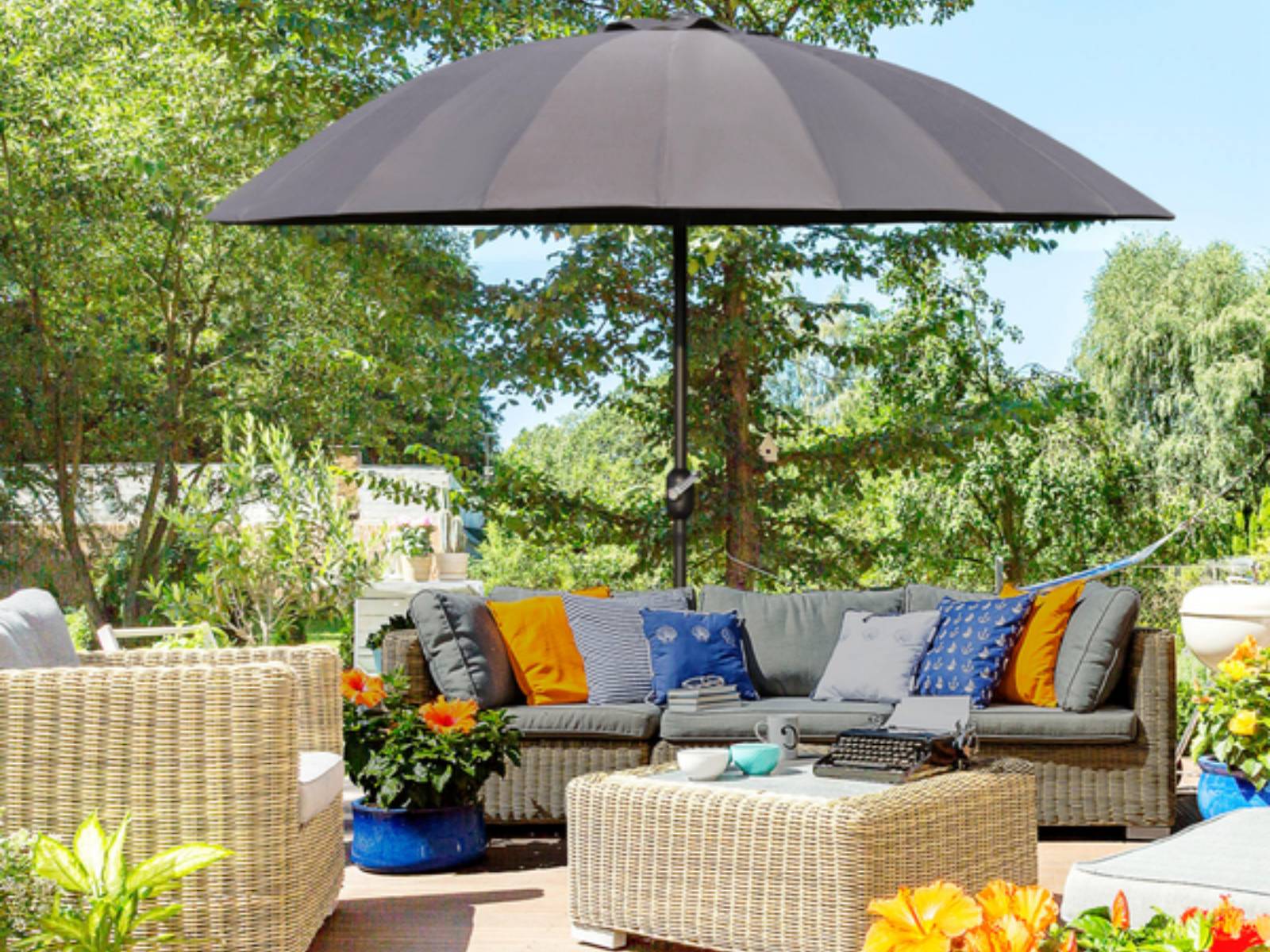 10% off Garden Furniture Sales
