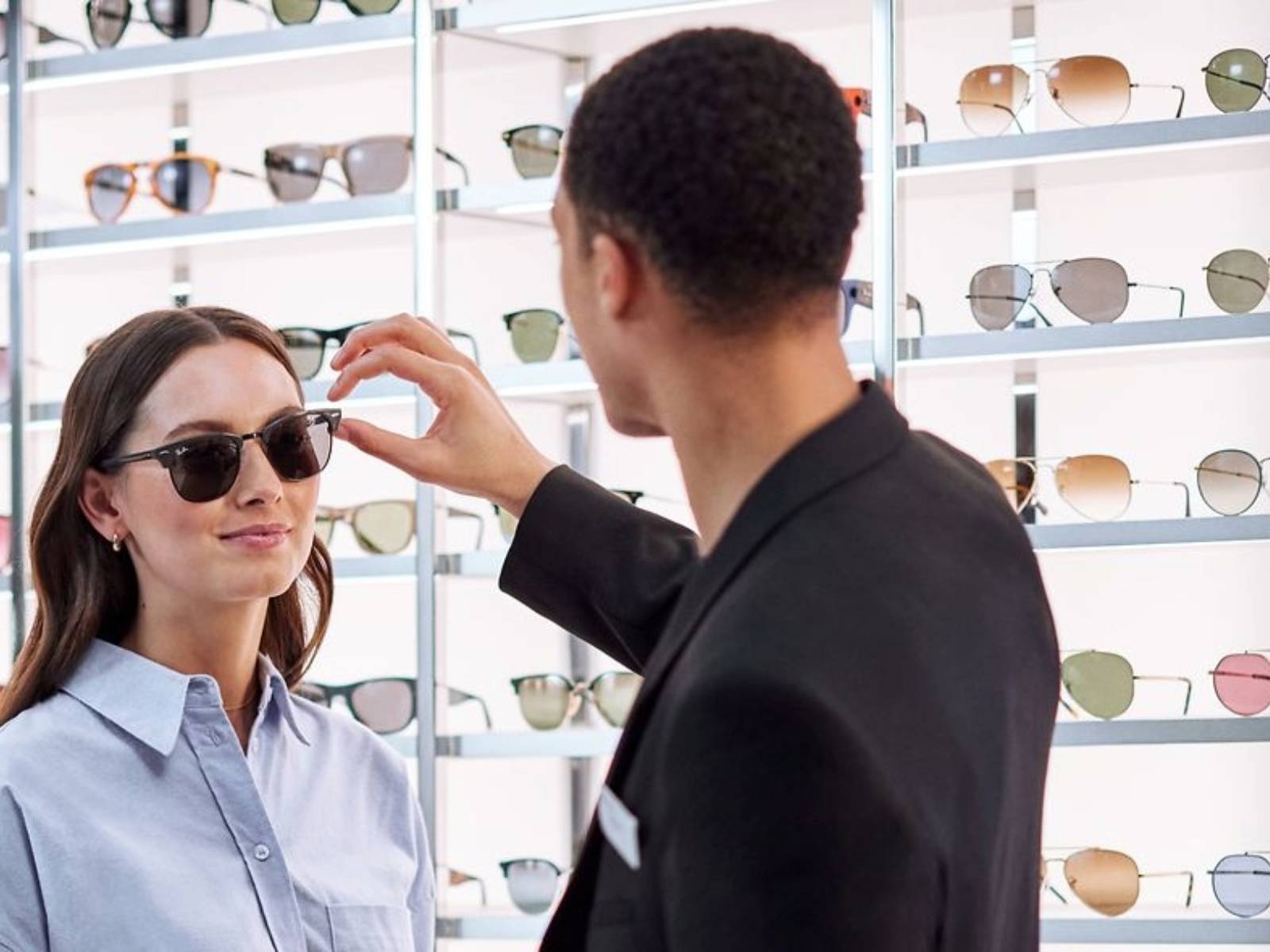 20% off Sunglass Hut