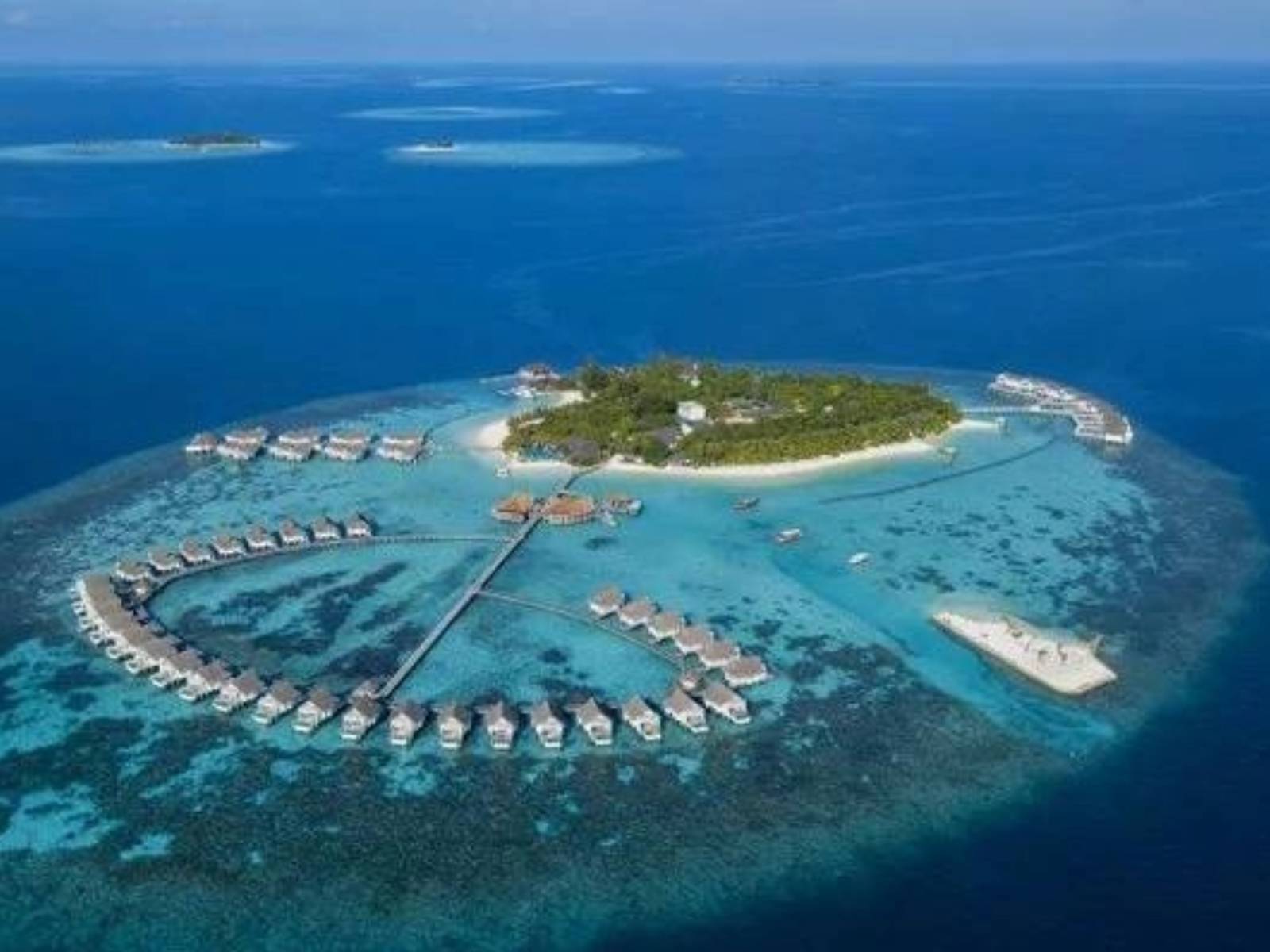 £150 off all Maldives holidays with Etihad Holidays