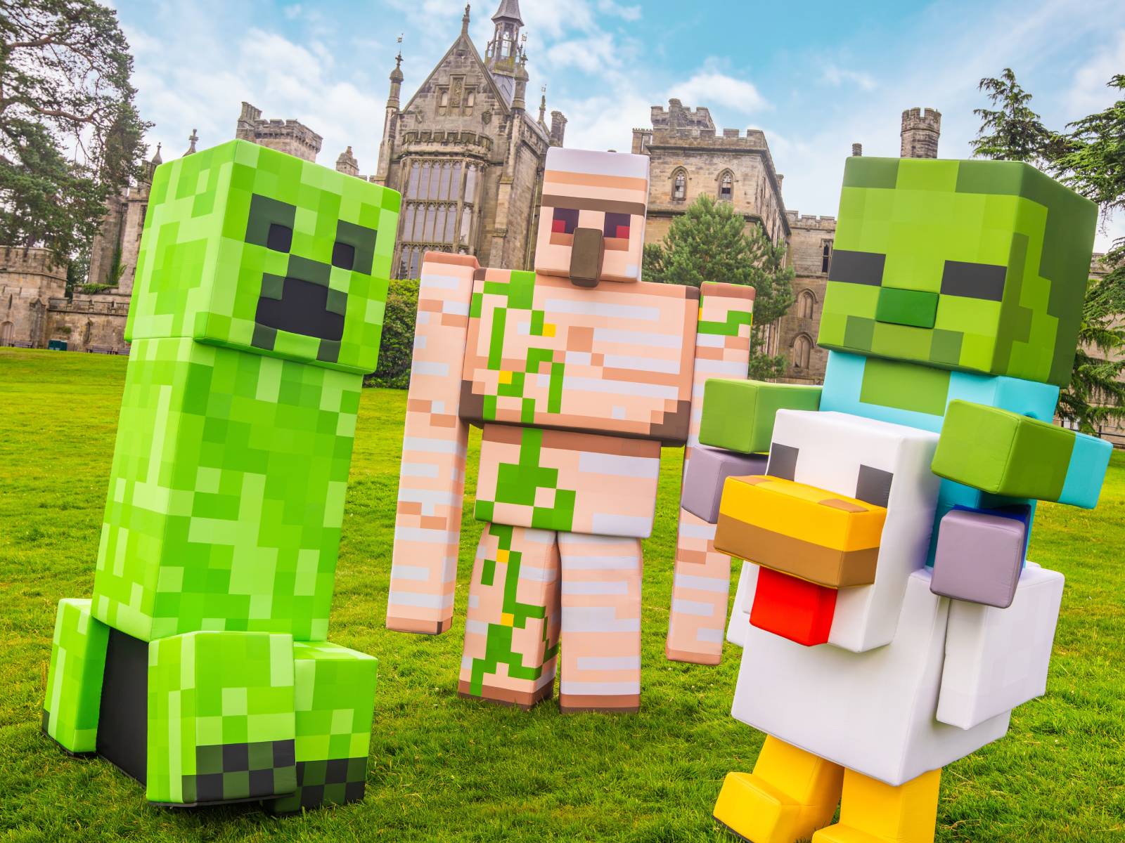 Minecraft Meet the Mobs at Alton Towers Resort